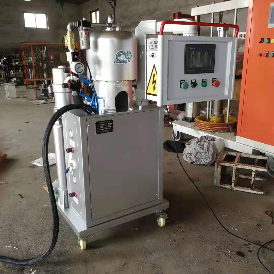 雙組份打膠機(jī)有哪些性能特點(diǎn)